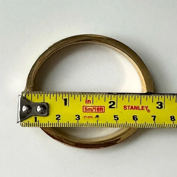 J. Crew Yellow Enamel & Gold-tone hinged Bangle Bracelet - Picture 2 of 3